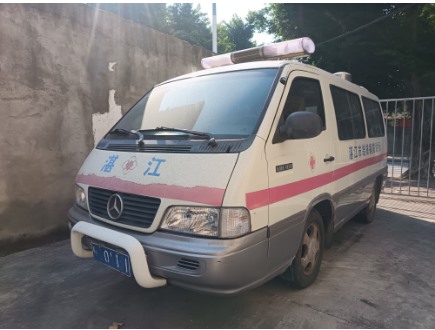 奔驰小型客车报废案例